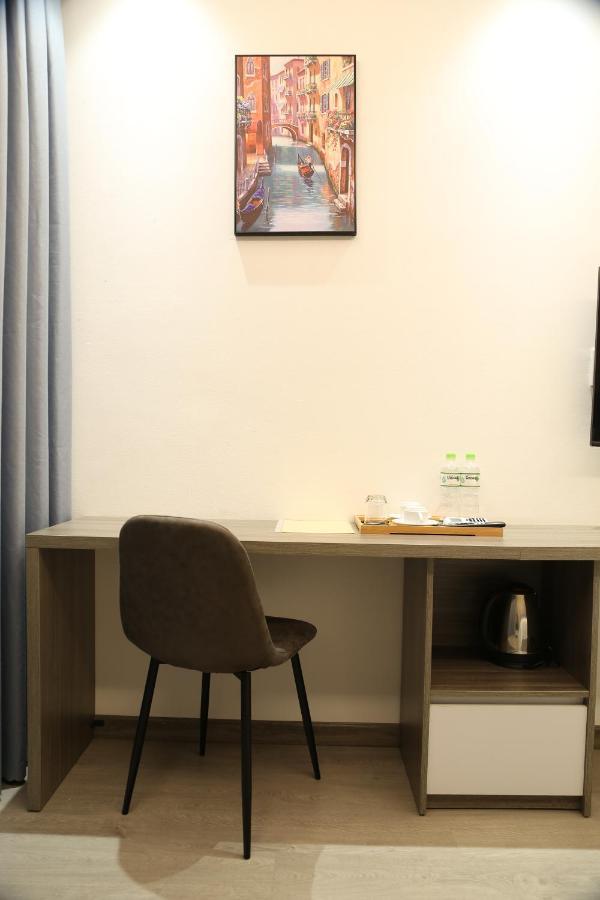 The Queendor Boutique Hotel Bandar Ho Chi Minh Luaran gambar